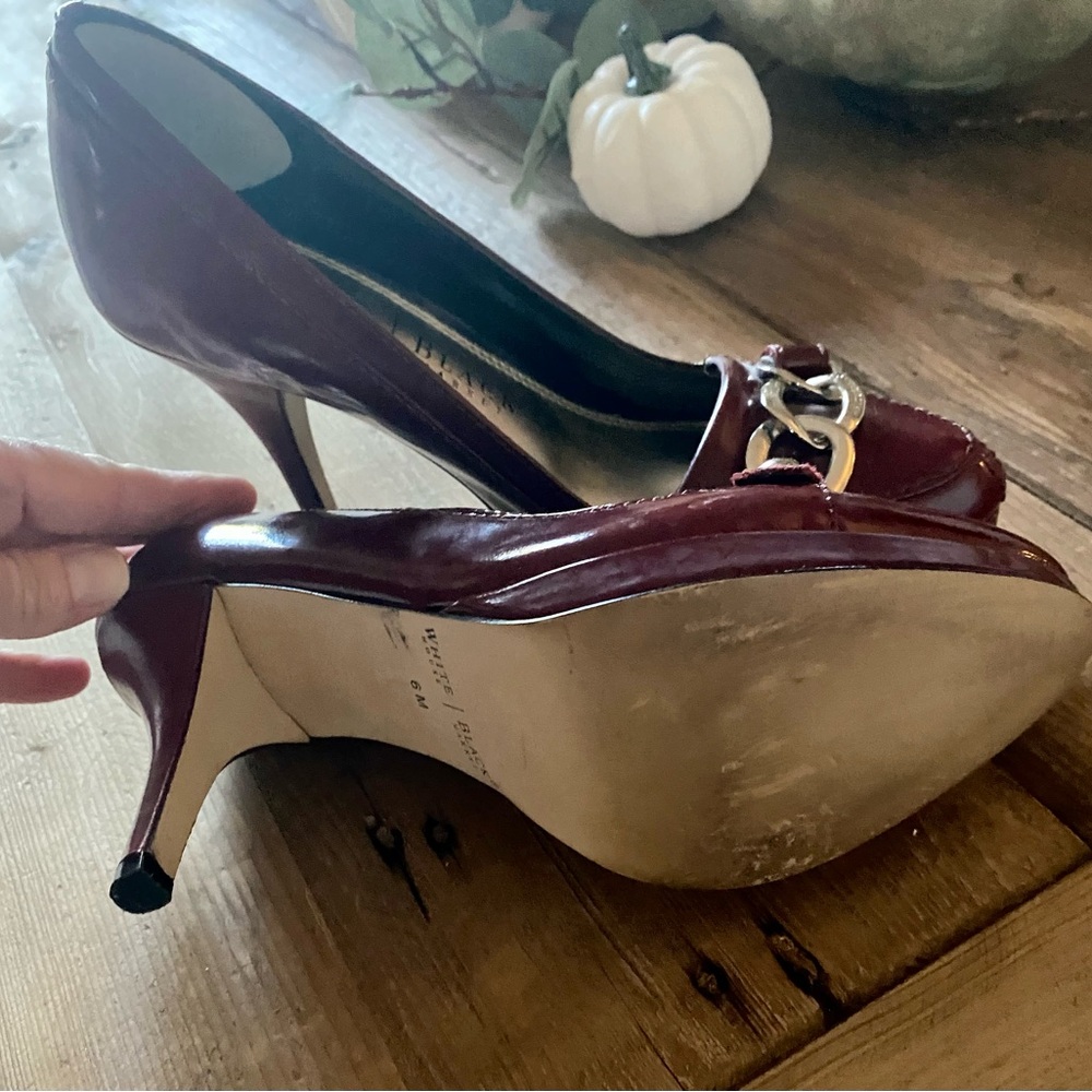 Beautiful Pumps - Picture 3 of 8